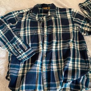 Wrangler 100% Cotton Flannel Long Sleeved Shirt, Large
